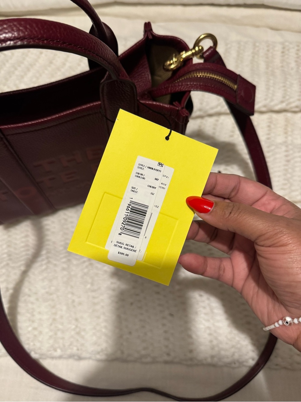 Marc Jacobs Small 'The Tote' Leather bag in “Cherry” (Burgundy) - Picture 2 of 10